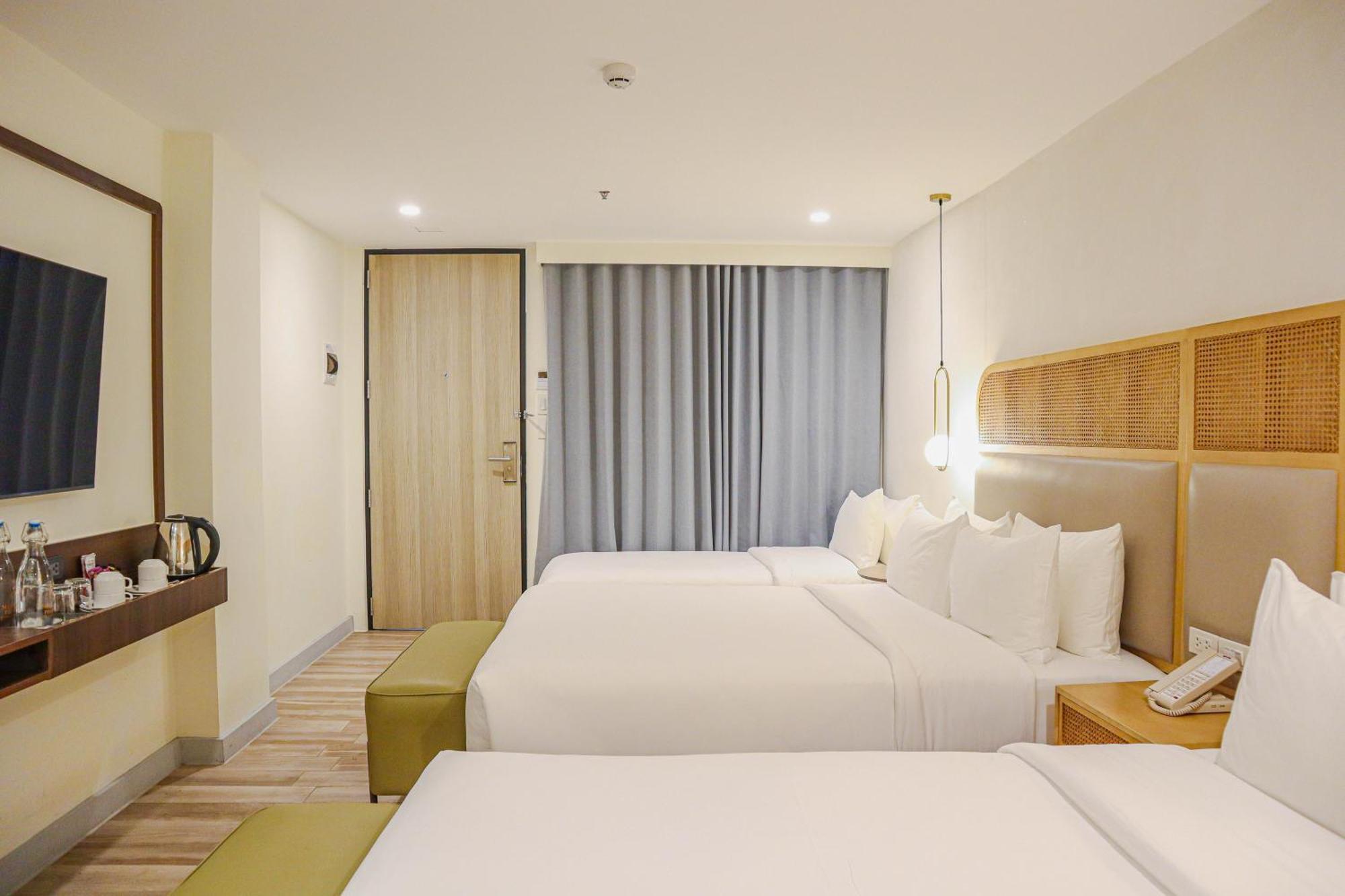 Hotel Mandarin Nest Boracay 4*