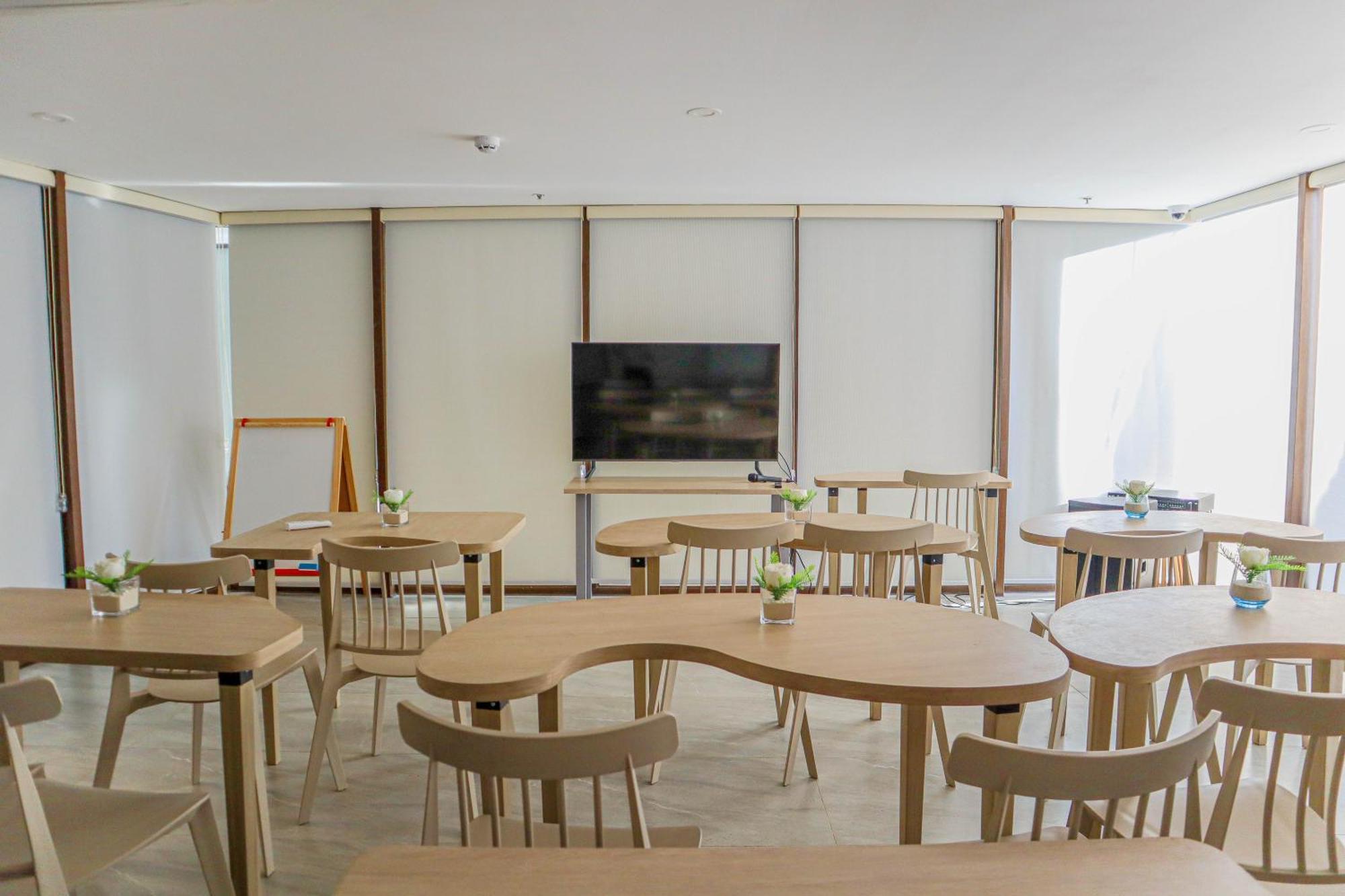 Mandarin Nest Boracay 4*