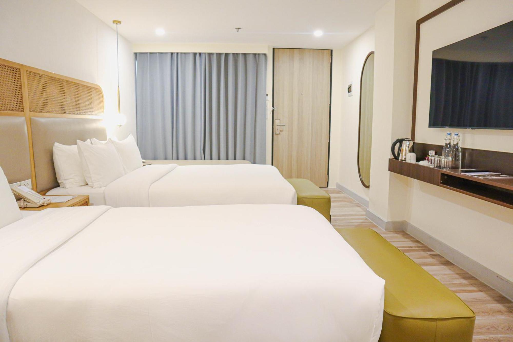 Hotel Mandarin Nest Boracay 4*
